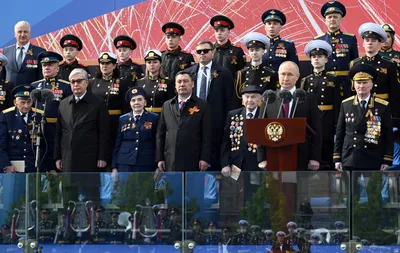 В Москве проведут парад Победы. В приграничных регионах от него отказались  - Газета.Ru