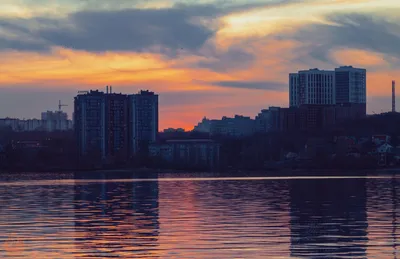 Воронеж парк Дельфин в закатных лучах | Пикабу
