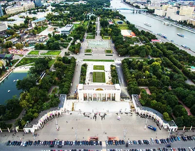 Парк Горького в Москве наша работа, было-стало, лавки, урны