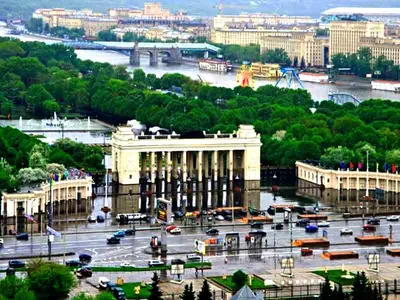 Парк Горького: мероприятия, еда, цены, билеты, карта, как добраться, часы  работы — ParkSeason