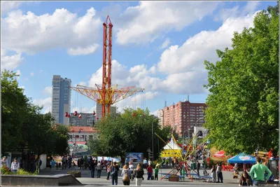 Парк Маяковского в Екатеринбурге (ЦПКиО). Цены на аттракционы, расписание  2024, фото, видео, как добраться – Туристер.Ру