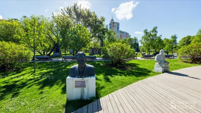 Ледяные скульптуры в Музеоне. Снег и Лёд. Зимний фестиваль в Москве | Пикабу