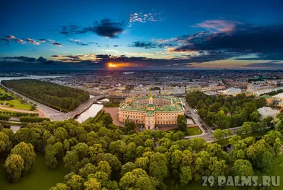 Малоохтинский парк в Санкт-Петербурге