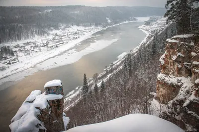 Павловка, река Уфа, Красные скалы 🏞🥰 Фото: @alixlipatov | Instagram