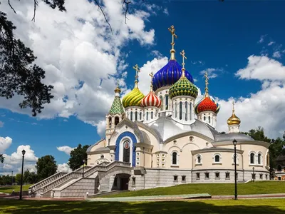 Храм князя Игоря Черниговского в Переделкино...Москва. :: Олег Савин –  Социальная сеть ФотоКто