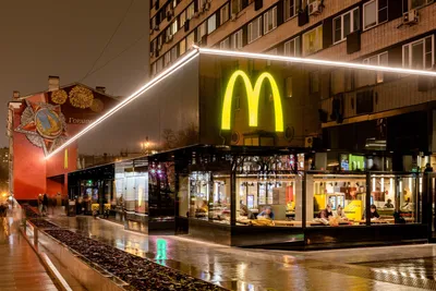 Как выглядит первый McDonald's из СССР сегодня? | НеОн: еда и город | Дзен