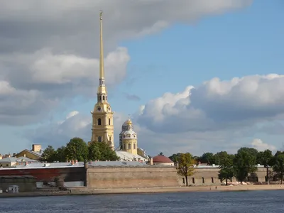 File:Петропавловская-крепость.jpg - Wikimedia Commons