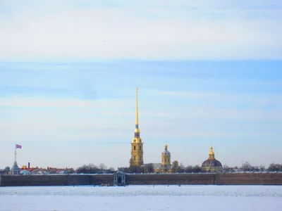 Петропавловская крепость.Пляж Петропавловской крепости .Фото