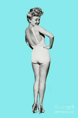 Pin-up model - Wikipedia