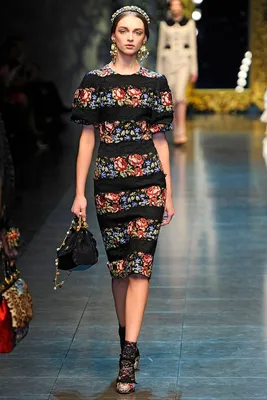 Фото платьев Dolce & Gabbana 2012 в формате PNG