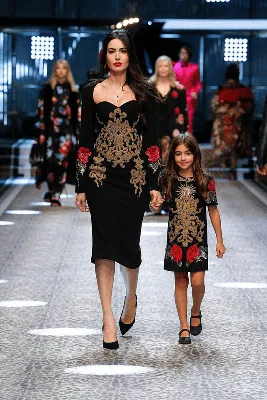 Лучшие изображения платьев Dolce & Gabbana 2012