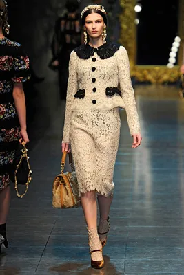 Фотографии платьев Dolce & Gabbana 2012 с разными принтами