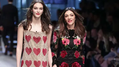 Платья Dolce & Gabbana 2012: идеальный баланс между стилем и комфортом