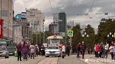 В Екатеринбурге с площади 1905 года исчезнет парковка | ИА Красная Весна