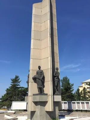 В Омске на бульваре Победы запустили фонтан с подсветкой. Фото | 17.06.2020  | Омск - БезФормата