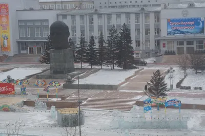 В Улан-Удэ на площади Советов состоялся праздник Весны и Труда (ВИДЕО) -  Общество - Новая Бурятия