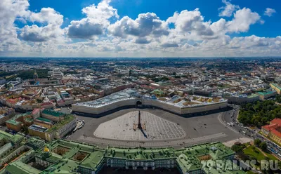 Дворцовая площадь в Санкт-Петербурге - triptospb