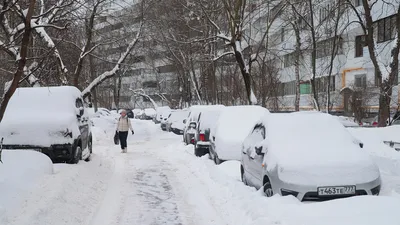 Купить авто с пробегом из автосалона в Москве | подержанные автомобили в  автоцентре «КарМоторс»