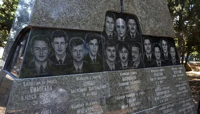 В Чувашии почтили память моряка-подводника, погибшего на \"Курске\" Со дня  трагедия прошло 22 года: https://pg21.ru/news/80922 | ВКонтакте
