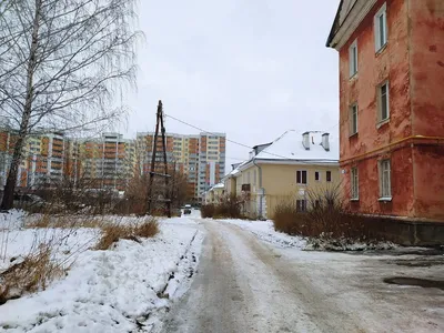 На дороге в посёлок Рудный машины увязли в гигантской луже - 13 июля 2017 -  e1.ru