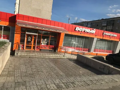 https://ekb.cian.ru/kupit-dom-sverdlovskaya-oblast-ekaterinburg-sadovyy-01503368/