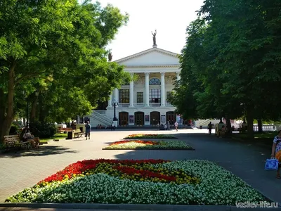 Приморский бульвар — Парки и скверы Севастополь