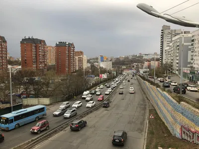 Снегопад второй день подряд ставит Владивосток в пробки | Приморский край |  ФедералПресс