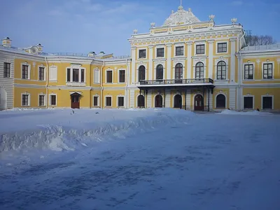 Тверь. Путевой дворец, он же картинная галерея.