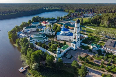 Экскурсия на теплоходе в Свияжск и Раифский монастырь: 🗓 расписание, ₽  цены, купить 🎟 билеты онлайн