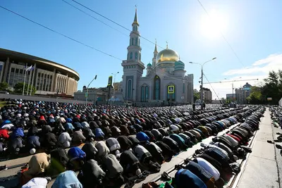 Ураза-Байрам в Москве: фотогалерея