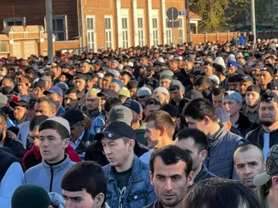 Ураза-байрам 2019 - Фото и видео празднования окончания Рамадана в Москве -  Апостроф