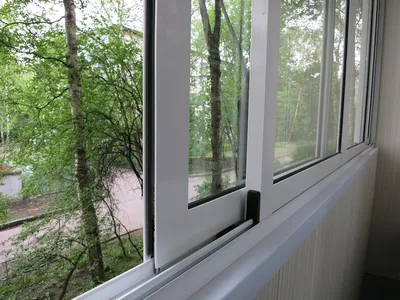 Балконные двери из ПВХ