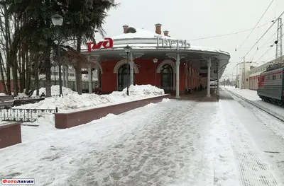 Станция Тверь. Отремонтированное старое здание вокзала, вид в сторону ст.  Редкино — Railwayz.info