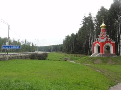 Самокаты, велосипеды и пляжные зонты: что находят водолазы на дне Москвы- реки