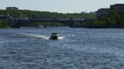 Москва-река — прогулки на теплоходе, достопримечательности вдоль реки,  фото, гостиницы рядом, как добраться | Туристер.Ру