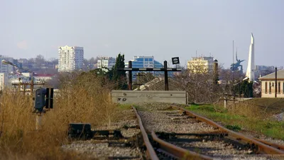 Фото: СЕВАСТОПОЛЬ -РАЙОН МАЛАХОВА КУРГАНА - СТАРЫЙ ДОМ. Фотолюбитель Вадим  Скоробогатов (V.S). Город. Фотосайт Расфокус.ру