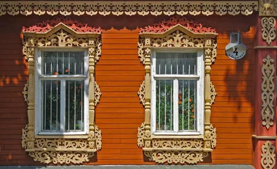 Декоративные наличники на двери: фото в интерьере, современные идеи  оформления