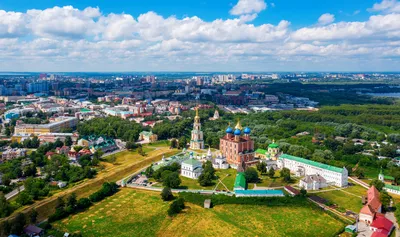 Самую большую в мире ЛЭП-опору с символом ВДВ открыли в Рязани на