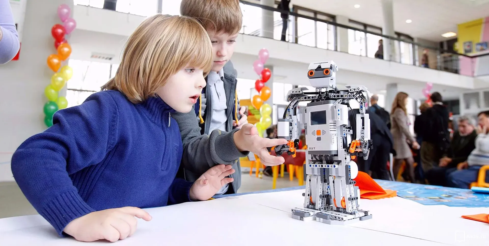 Курсы робототехники для подростков в Москве - Education Robots Курсы робототехники для подростков в Москве - Education Robots