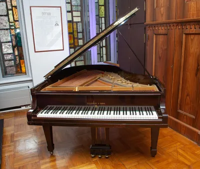 KAWAI CR-40 Transparency - прозрачный акриловый рояль, 185х150х100, 425  кг.,механизм Millennium III купить онлайн по актуальной цене со скидкой и  доставкой - invask.ru