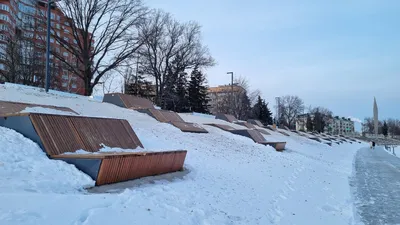 В Пензе на набережной Суры построили скейт-парк