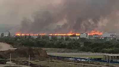 В Ростове потушили ландшафтный пожар в западном жилом массиве – Коммерсантъ  Ростов-на-Дону