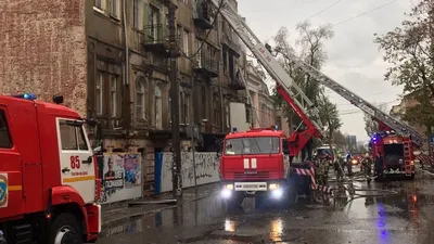 В Сети показали кадры пожара на крупнейшем вещевом рынке Ростова | ForPost