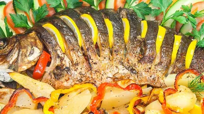 Запеченная рыба в духовке с овощами - быстро, вкусно, красиво и полезно! -  YouTube