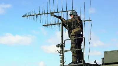 C Днём военного связиста!