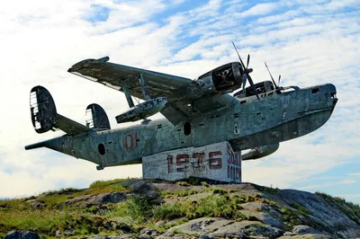 Walkaround Су-25УТГ, Музей Авиации Северного Флота, поселок Сафоново, Мурманская  область, Россия