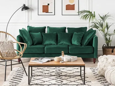 Зеленый диван в интерьере кухни гостиной | Смотреть 33 идеи на фото  бесплатно