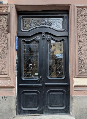 ТОП-30 красивых дверей мира. Список дизайнерских дверей