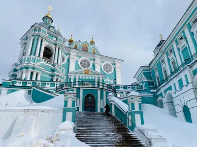 Французы давно освободили Смоленск. Но один ресторан таки остался!