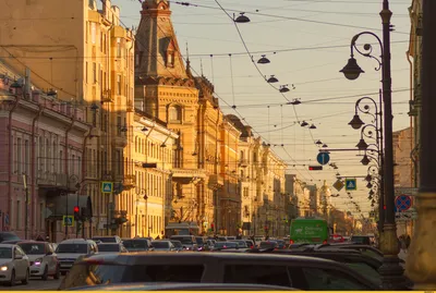 Пустой город без мужчин. Улицы исторического центра города. Санкт-петербург.  Санкт-Петербург. Россия Стоковое Изображение - изображение насчитывающей  центр, гранж: 187024495